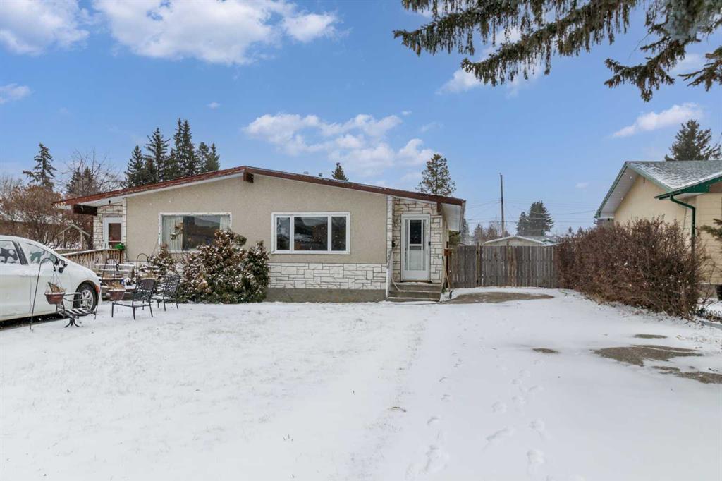 Picture for 5629 56 Ave  