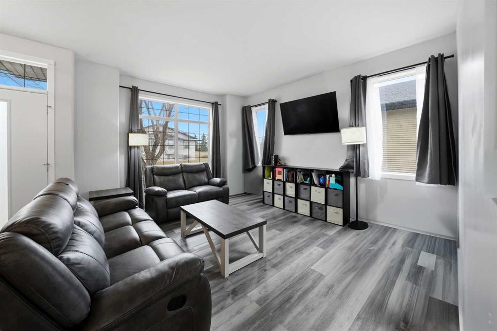 Picture for 115 Kirkland Close 