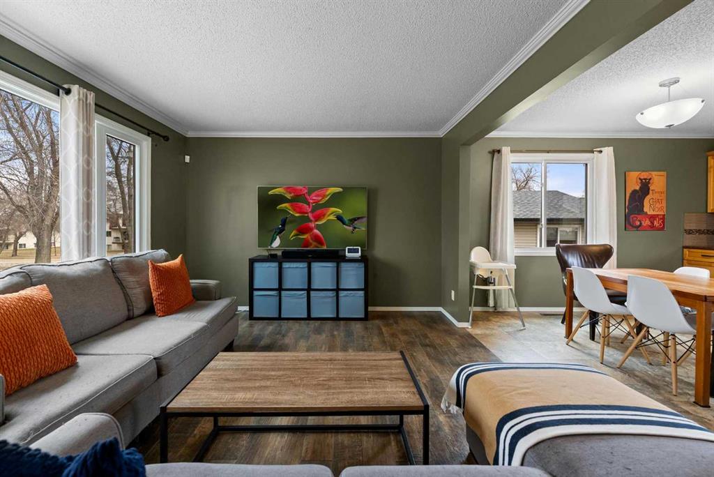 Picture for 6203 48B Avenue 