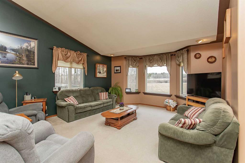 Picture for 39515 Range Road 254  