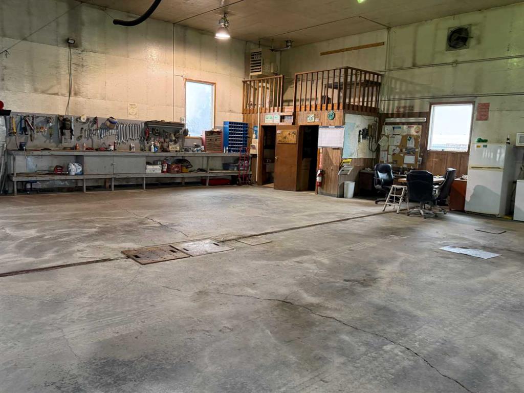 Picture for 4411 49 Avenue 