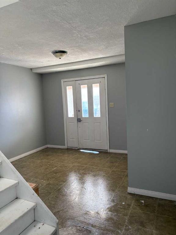 Picture for 5816 60 Avenue 