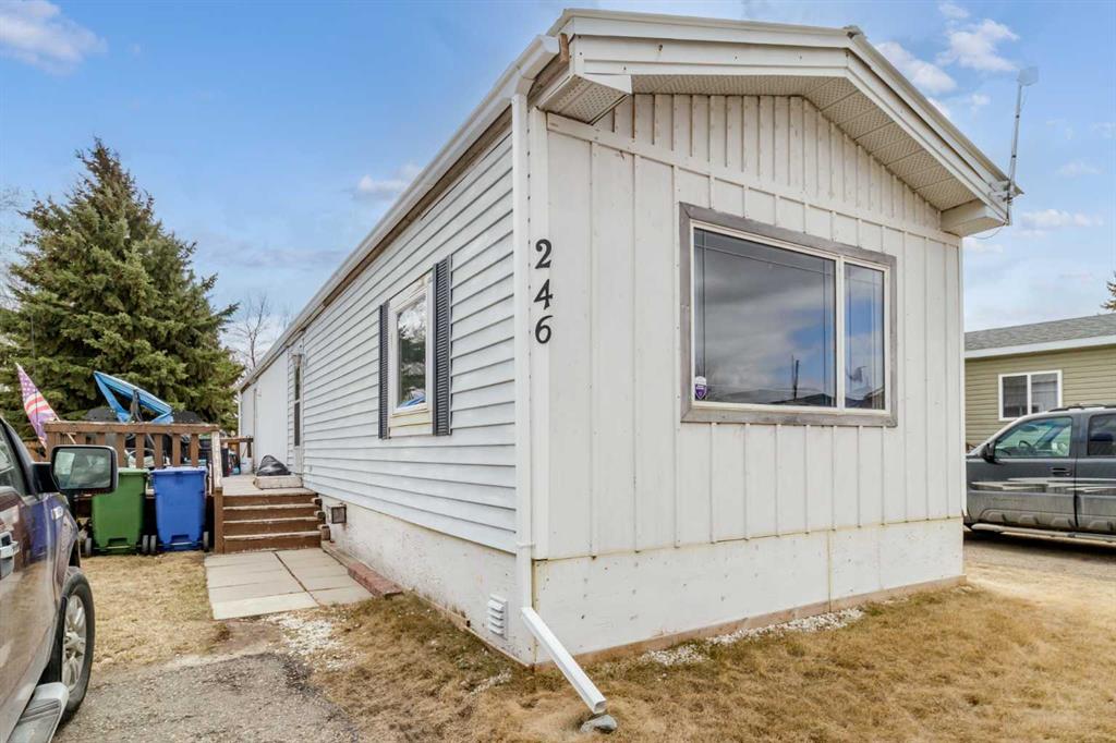 Picture for 246, 5344 76 Street 