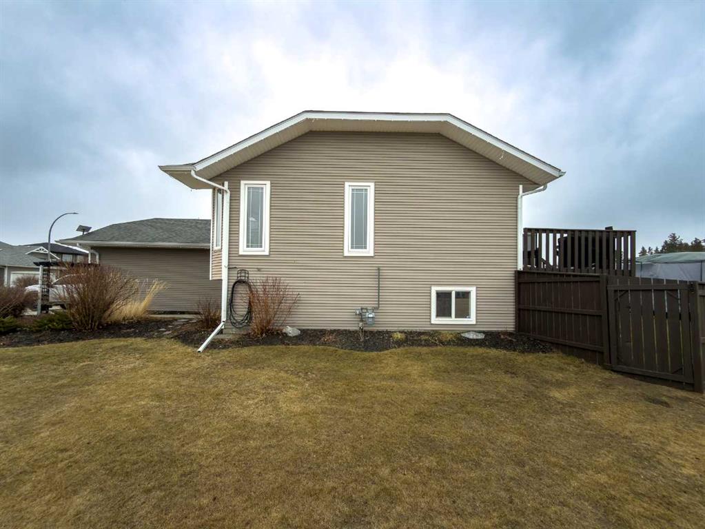 Picture for 4414 58 StreetClose 