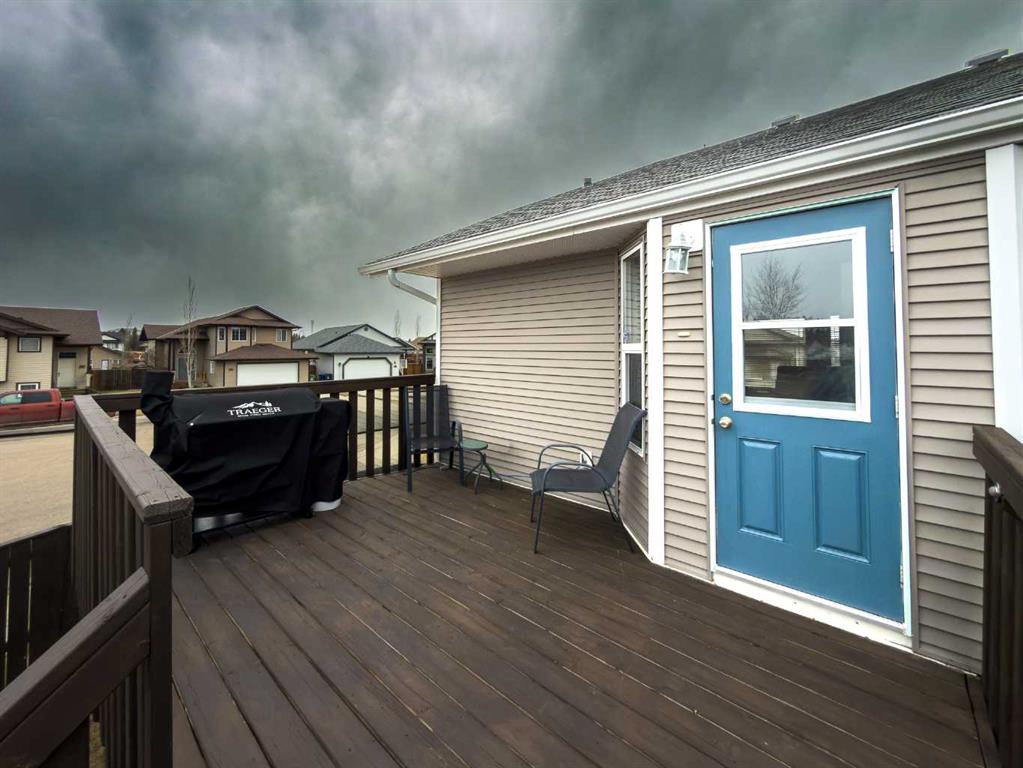 Picture for 4414 58 StreetClose 