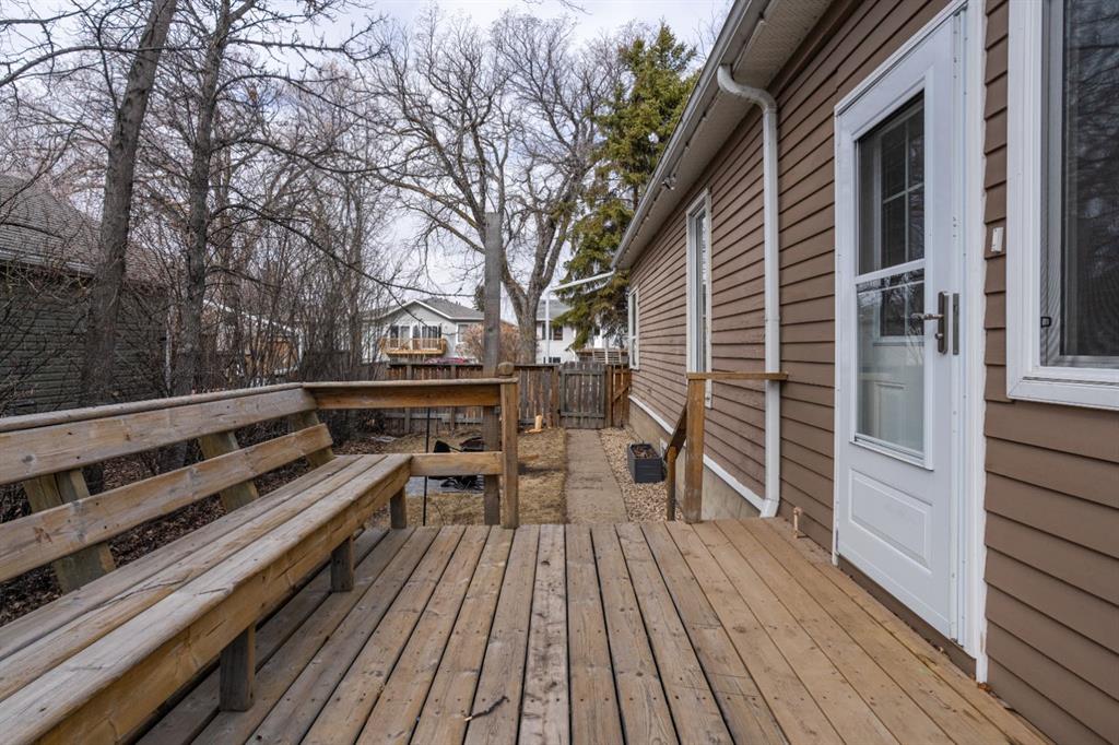 Picture for 5015 52A Street 