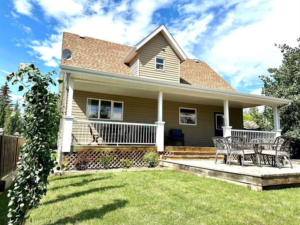 Picture for 5028 Lakeshore Drive 