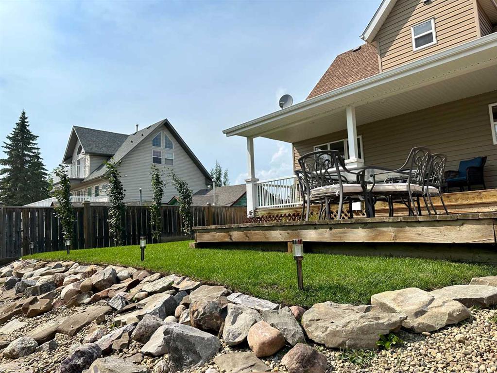 Picture for 5028 Lakeshore Drive 