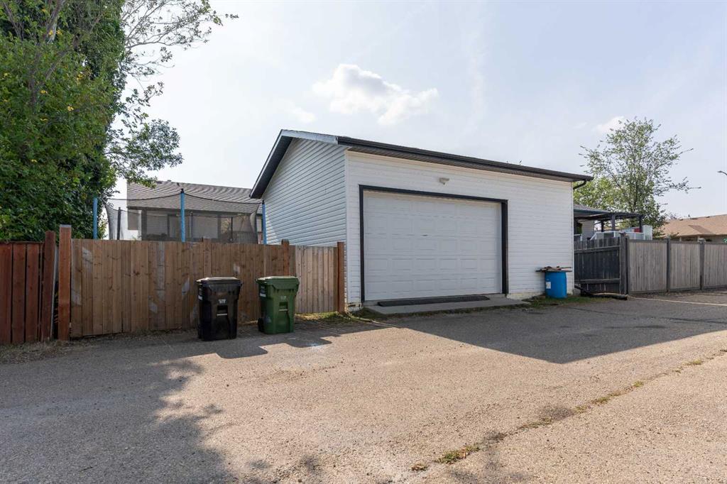 Picture for 6122 32 Avenue 