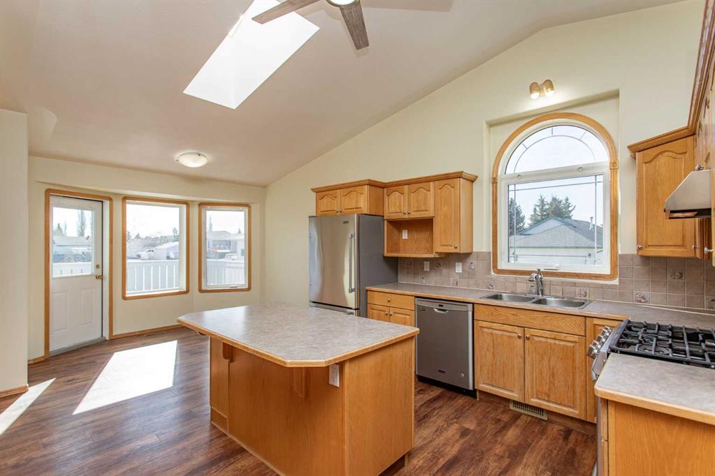 Picture for 57 Spring Close 