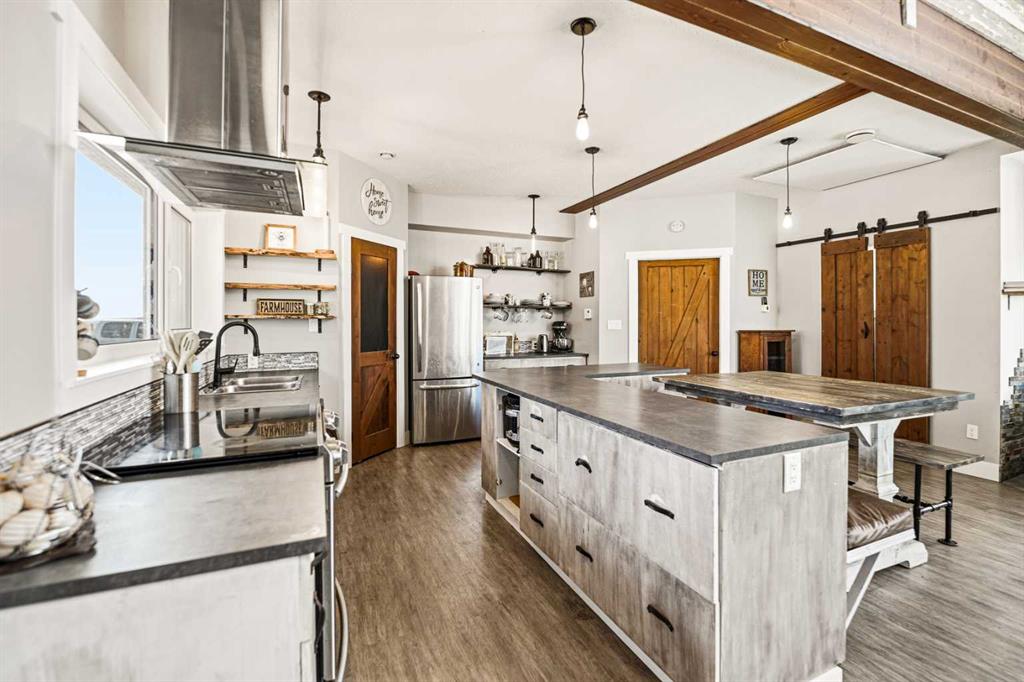Picture for 37153 Range Road 30  