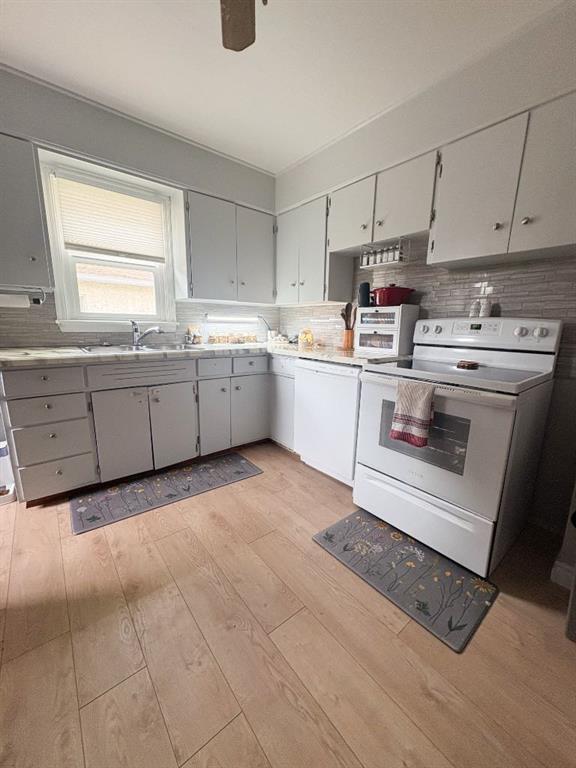 Picture for 5215 44 Street 