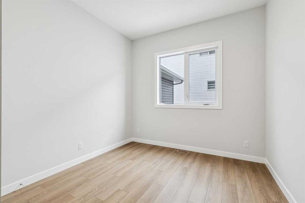 Picture for 261 Dawson Wharf Crescent 