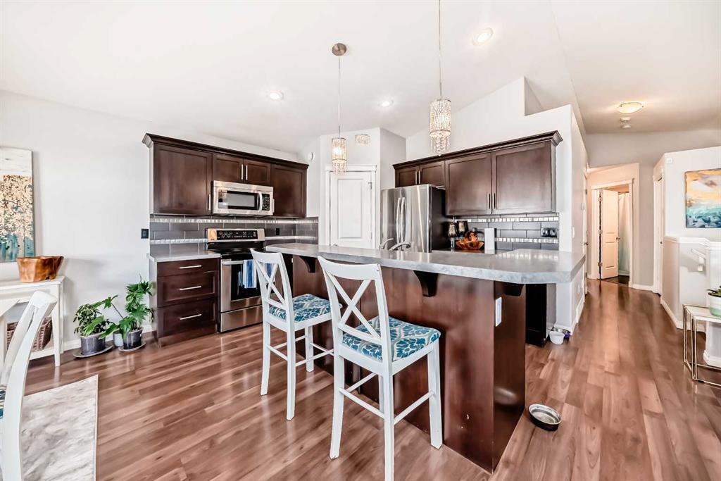 Picture for 21 Valley Crescent 
