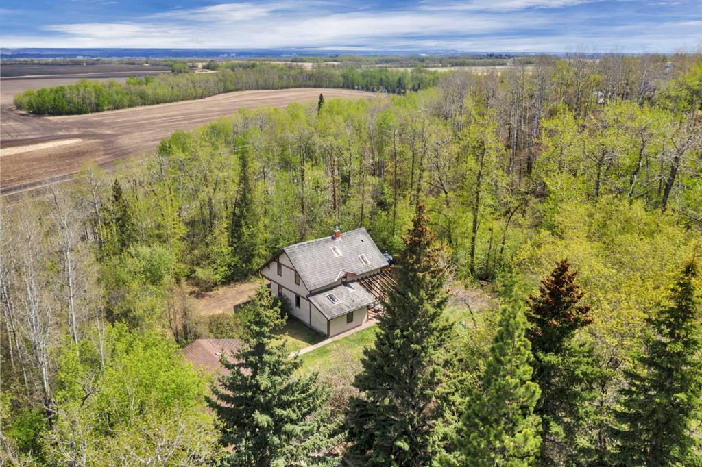 Picture for 221, 28342 Township Road 384  