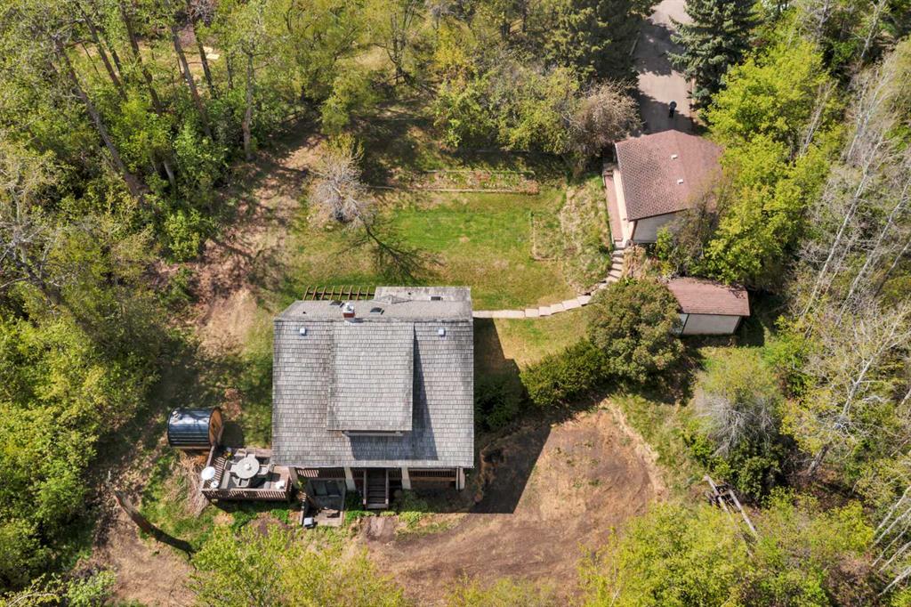 Picture for 221, 28342 Township Road 384  