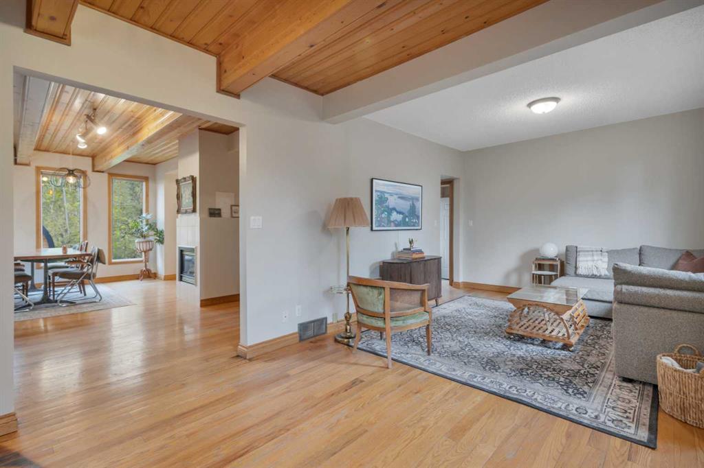 Picture for 221, 28342 Township Road 384  