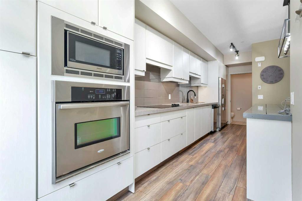 Picture for 5131, 2660 22 Street  