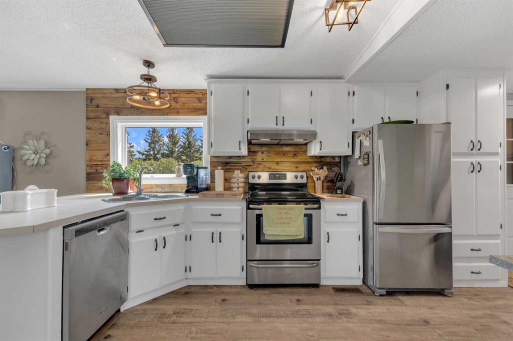 Picture for 410002 Range Road 5-0  
