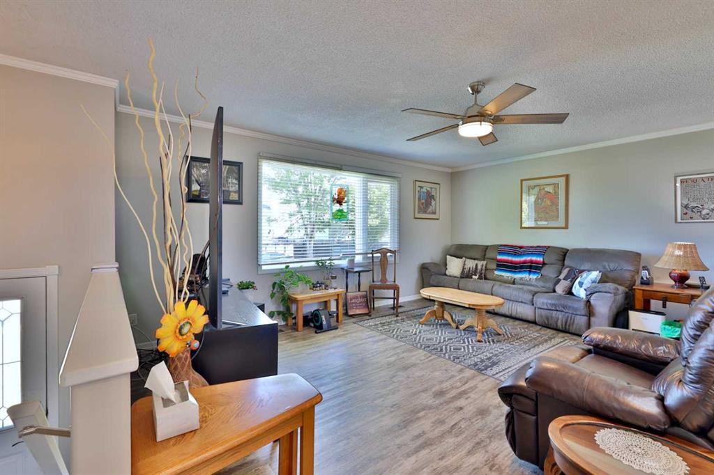 Picture for 229 Parkview Dr  