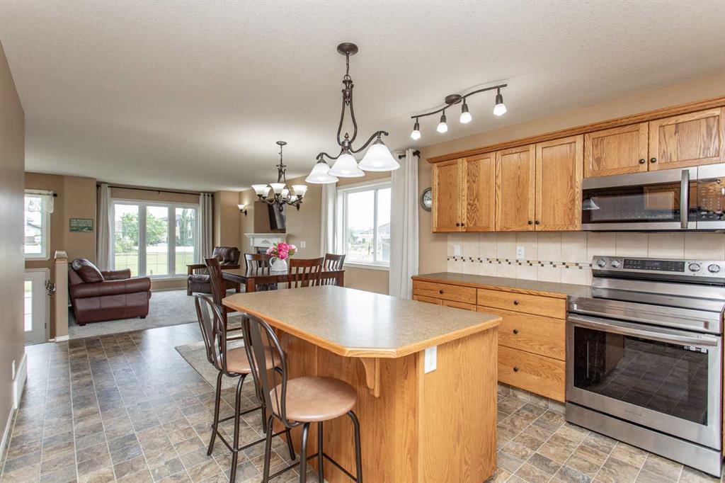 Picture for 74 Pine Crescent 