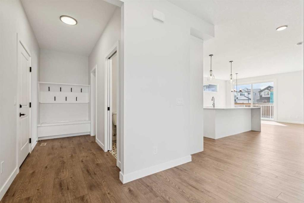 Picture for 35 Creekside Rise SW
