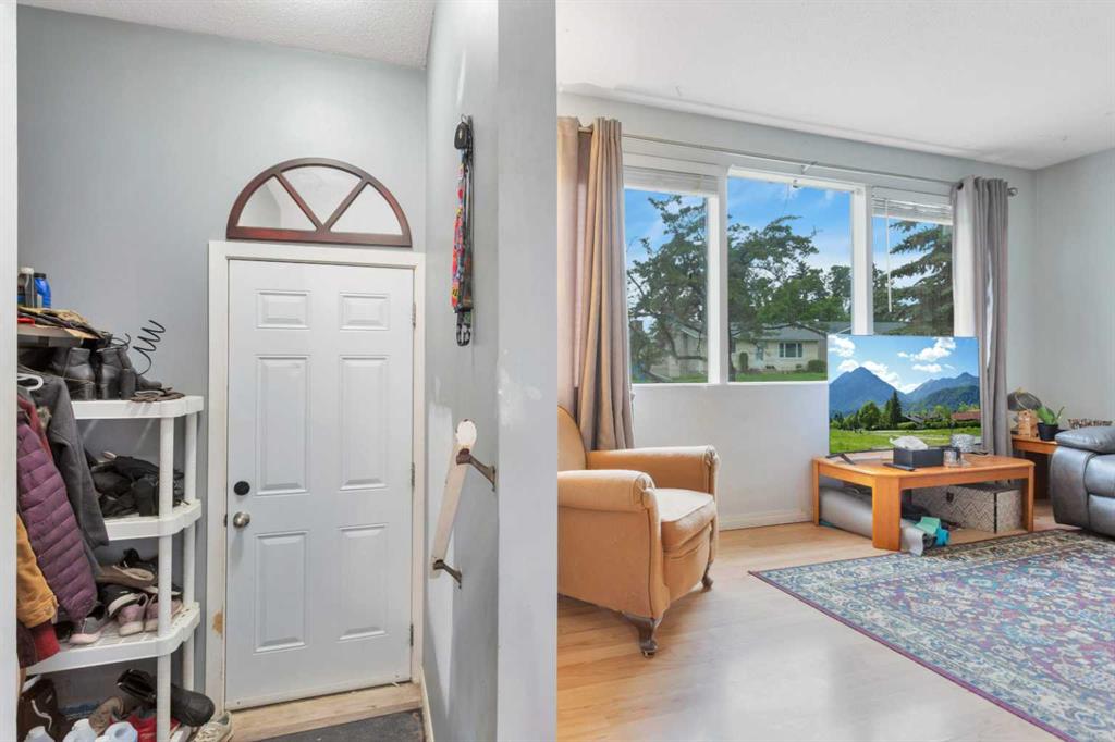 Picture for 32 Otterbury Avenue 