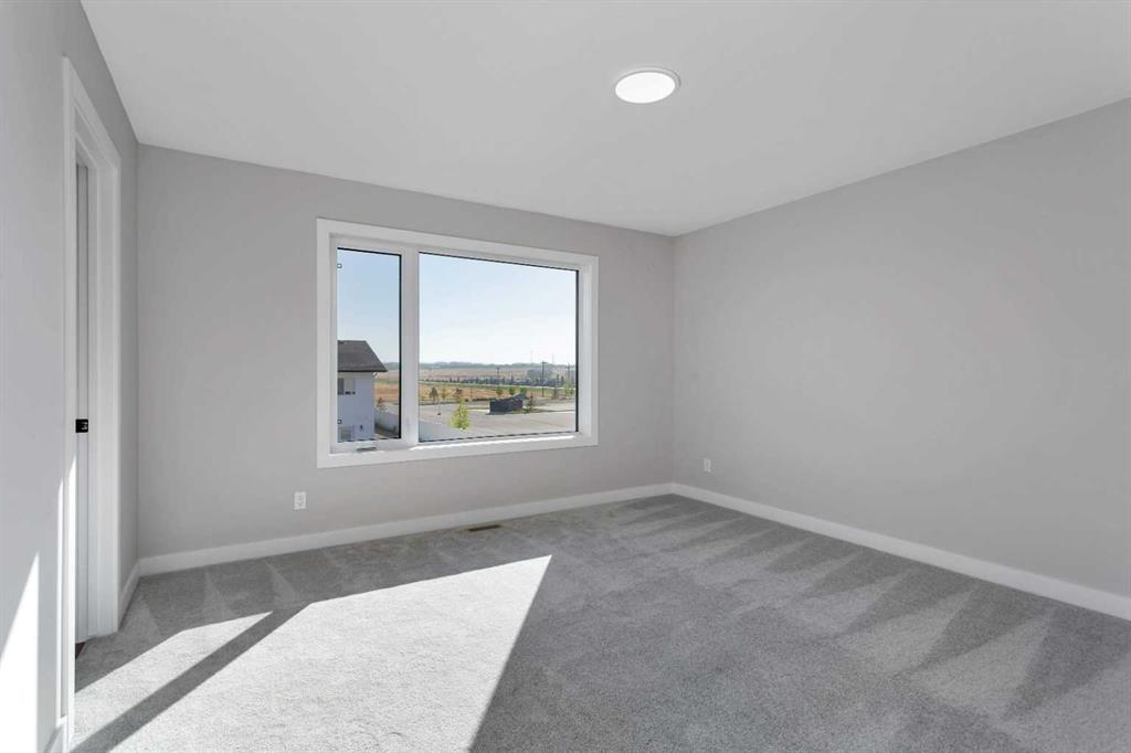 Picture for 122 Norseman Close  https://www.cirrealty.ca/reb/cara/4/A2262574_27.jpg