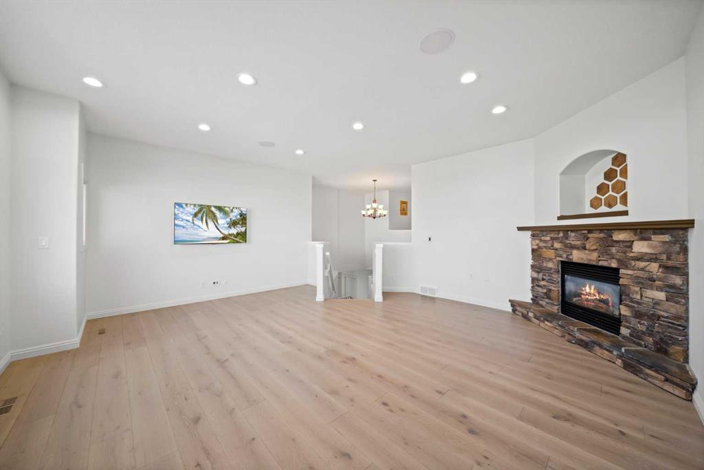 Picture for 116 Allwright Close  https://www.cirrealty.ca/reb/cara/4/A2264094_22.jpg