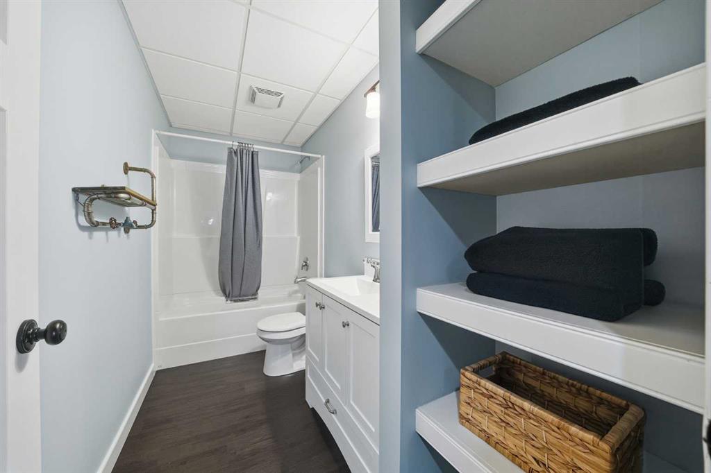 Picture for 199 Robinson Avenue  https://www.cirrealty.ca/reb/cara/4/A2265824_24.jpg