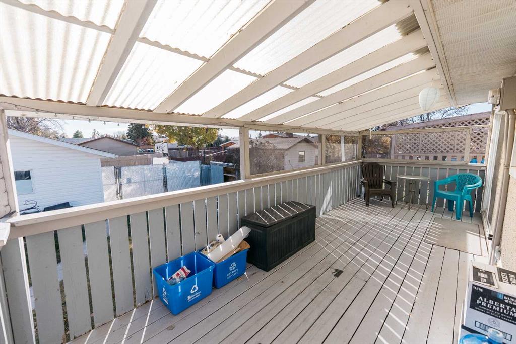Picture for 35 Oak Street  https://www.cirrealty.ca/reb/cara/4/A2266134_47.jpg