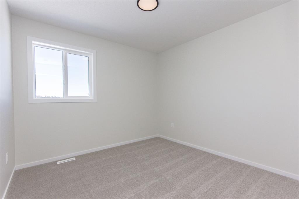 Picture for 17 Trinity Street  https://www.cirrealty.ca/reb/cara/4/A2266584_17.jpg