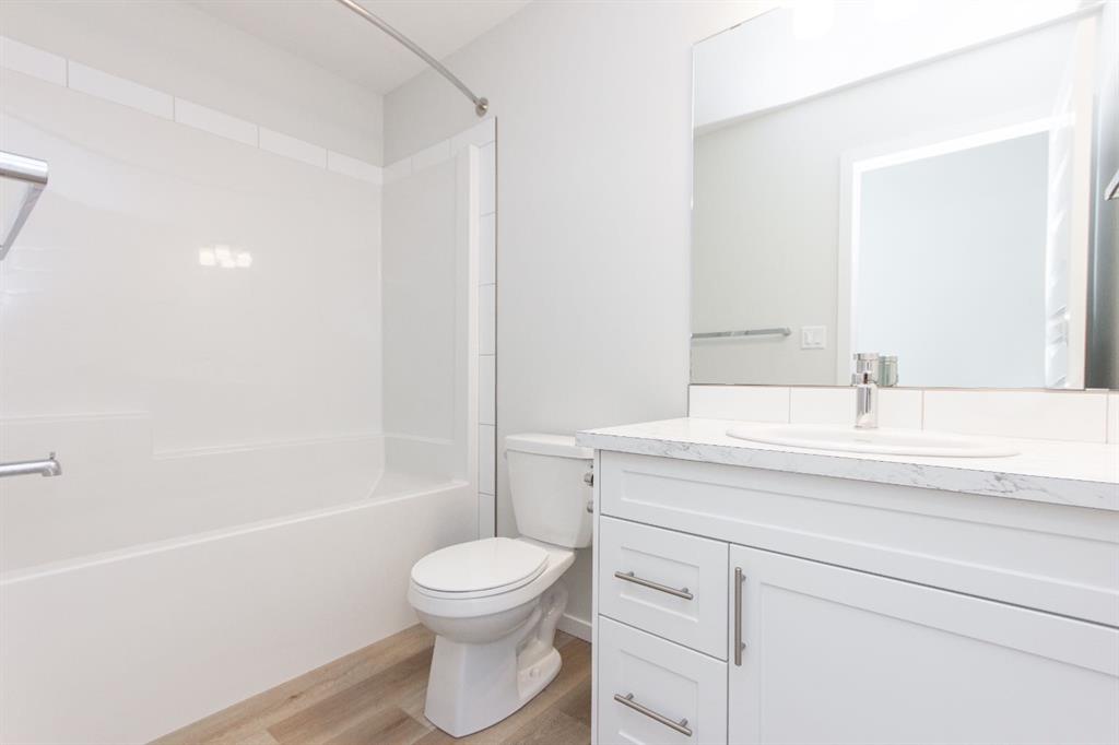 Picture for 17 Trinity Street  https://www.cirrealty.ca/reb/cara/4/A2266584_18.jpg