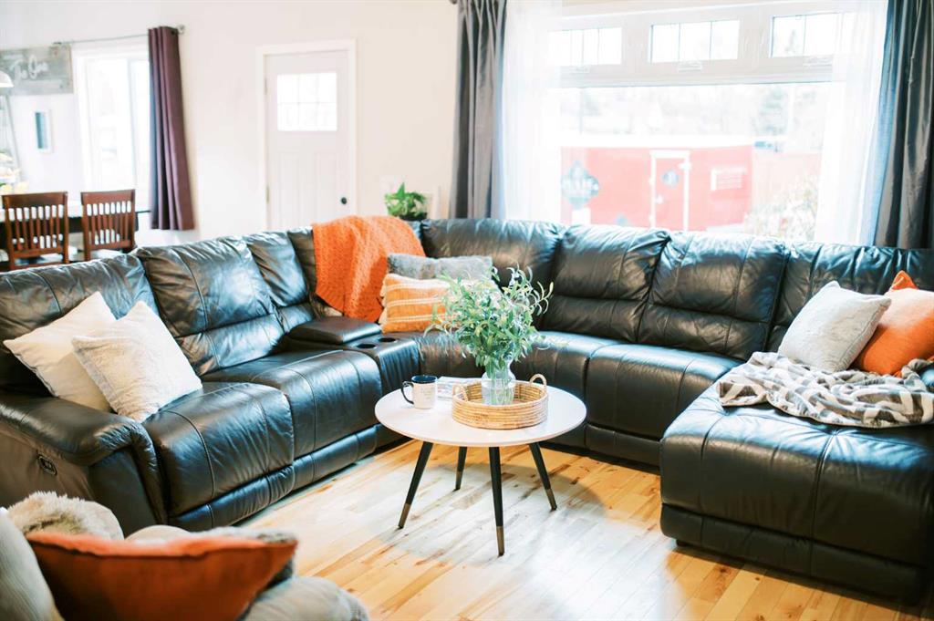 Picture for 5013 57 Street 