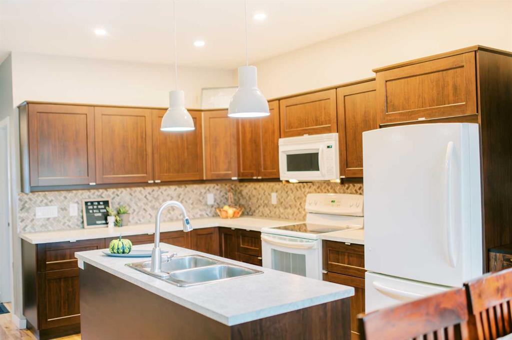 Picture for 5013 57 Street 