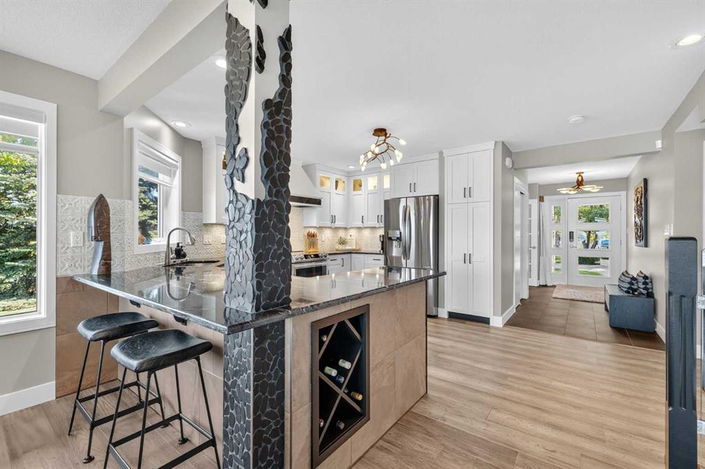 Picture for 398 Marina Bay Place  https://www.cirrealty.ca/reb/cara/4/A2266654_11.jpg