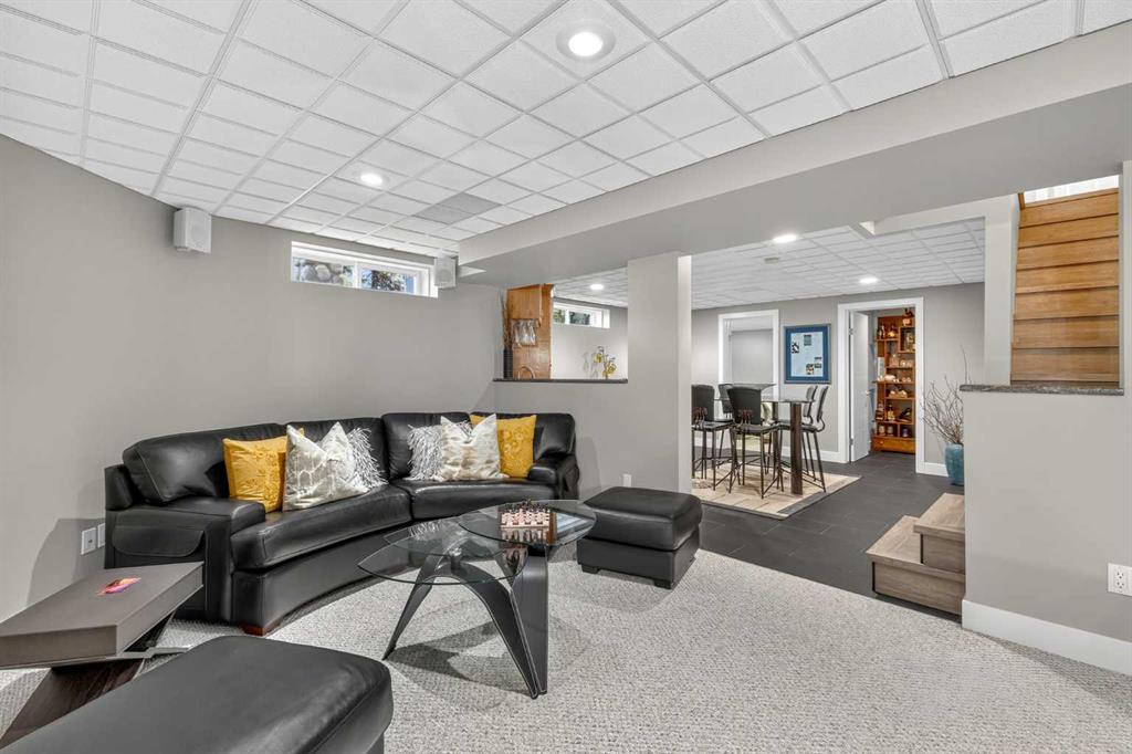 Picture for 398 Marina Bay Place  https://www.cirrealty.ca/reb/cara/4/A2266654_31.jpg
