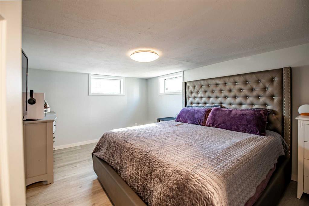 Picture for 3905 50 Street  https://www.cirrealty.ca/reb/cara/4/A2266694_28.jpg