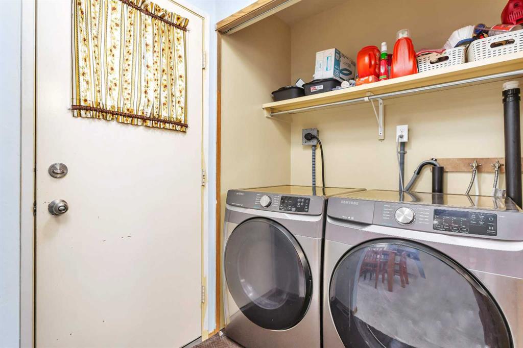 Picture for 83 Elwell Close  https://www.cirrealty.ca/reb/cara/4/A2266734_13.jpg
