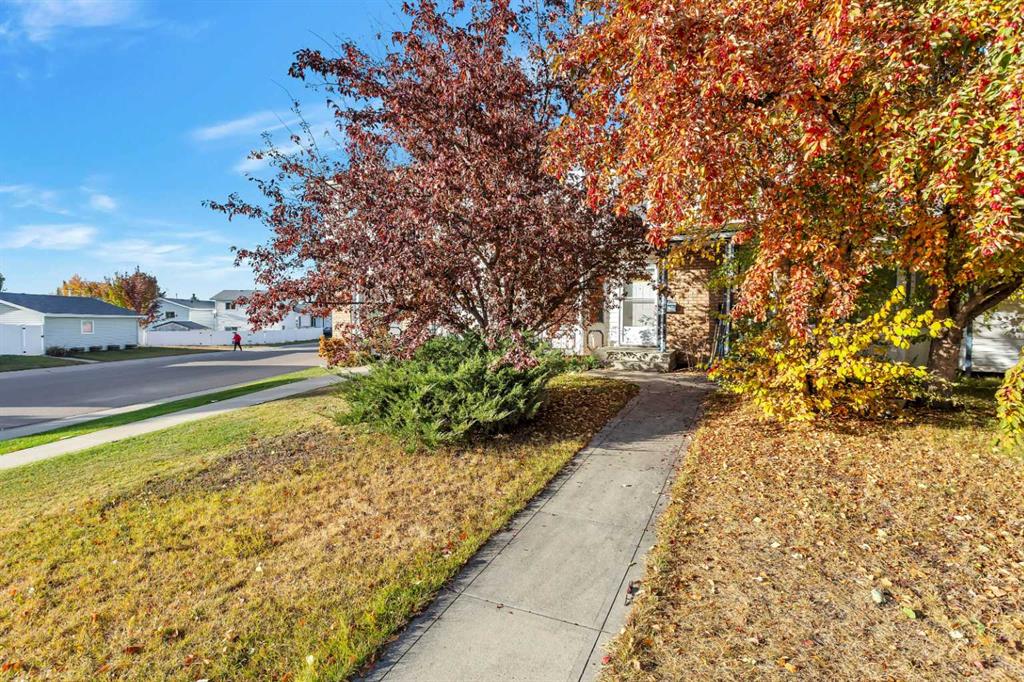 Picture for 83 Elwell Close  https://www.cirrealty.ca/reb/cara/4/A2266734_3.jpg
