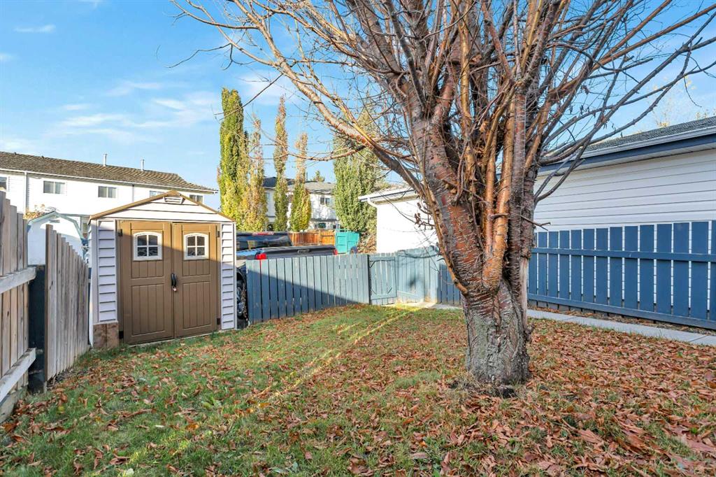 Picture for 83 Elwell Close  https://www.cirrealty.ca/reb/cara/4/A2266734_32.jpg