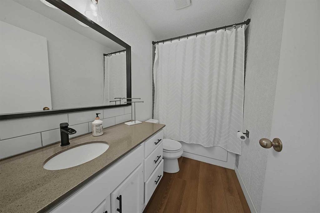 Picture for 39 Denison Crescent  https://www.cirrealty.ca/reb/cara/4/A2266944_19.jpg