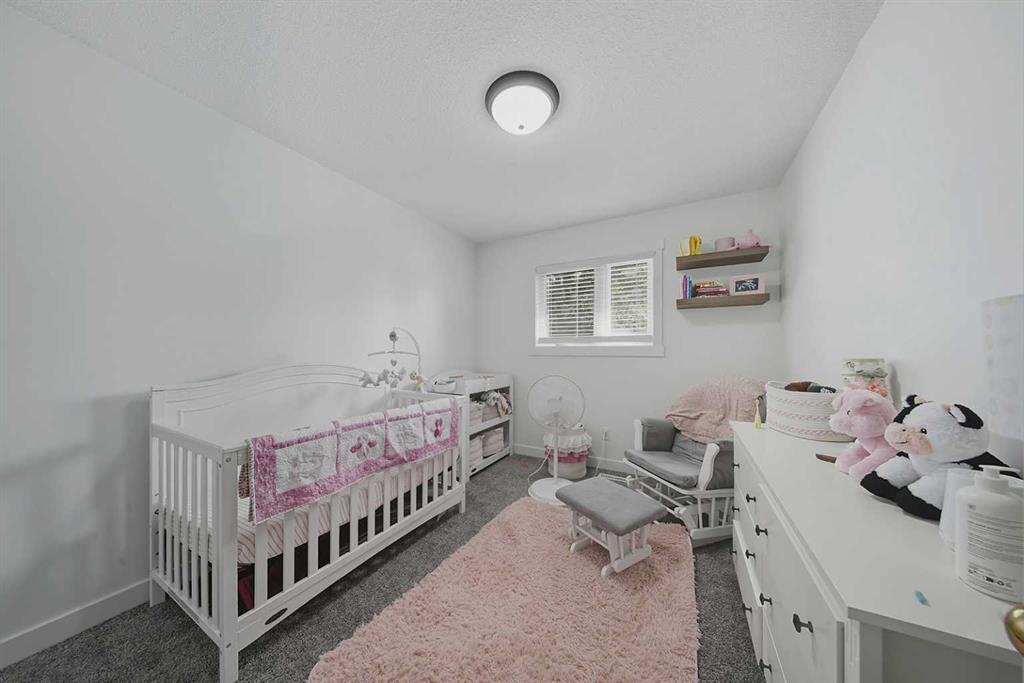 Picture for 39 Denison Crescent  https://www.cirrealty.ca/reb/cara/4/A2266944_20.jpg