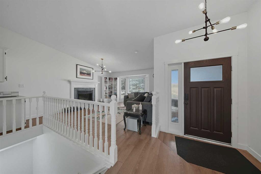 Picture for 39 Denison Crescent  https://www.cirrealty.ca/reb/cara/4/A2266944_7.jpg