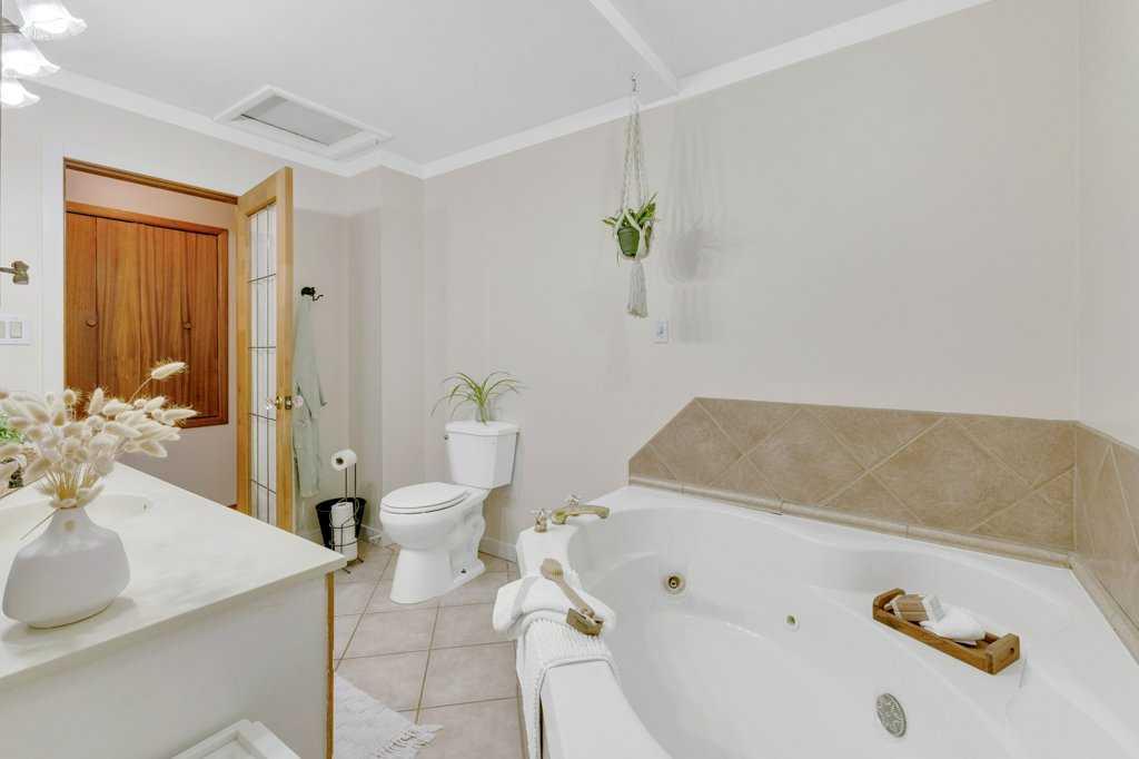 Picture for 4535 47 Street 