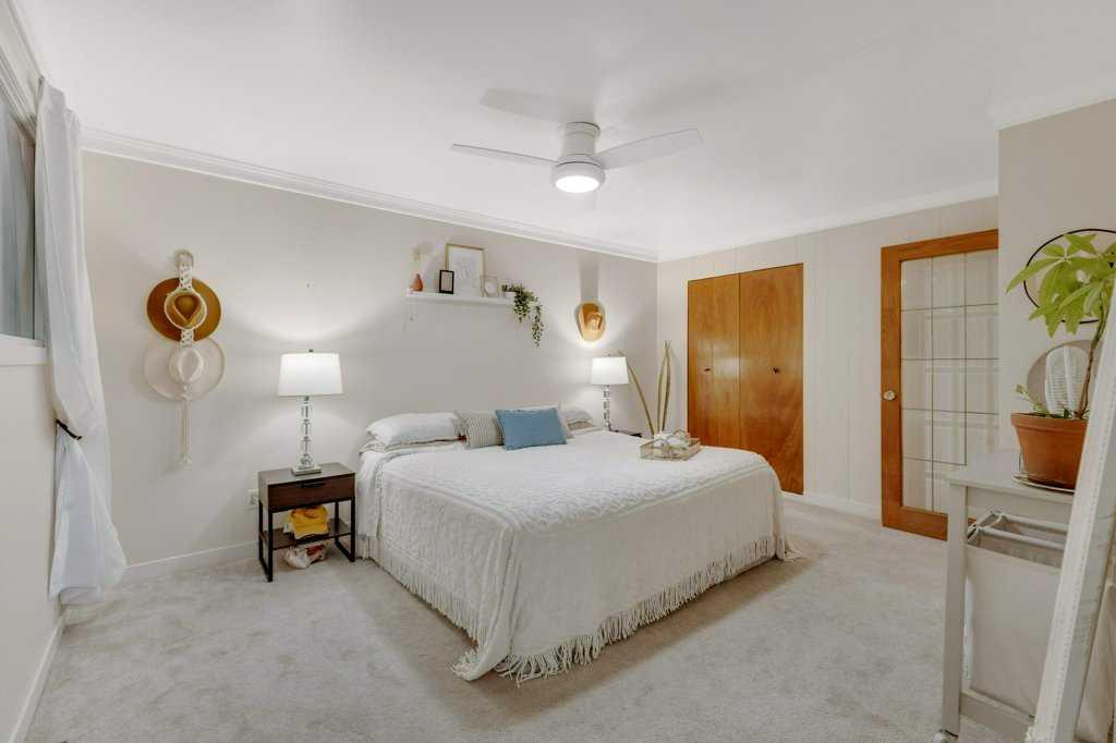 Picture for 4535 47 Street 