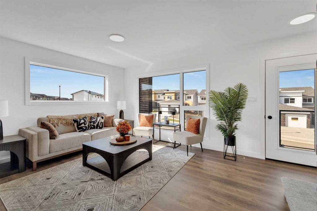 Picture for 24 Violet Point 