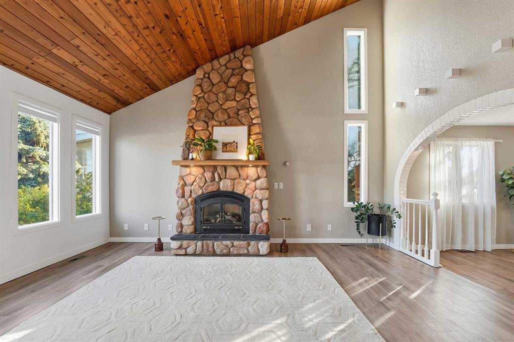 Picture for 30 Comfort Close 