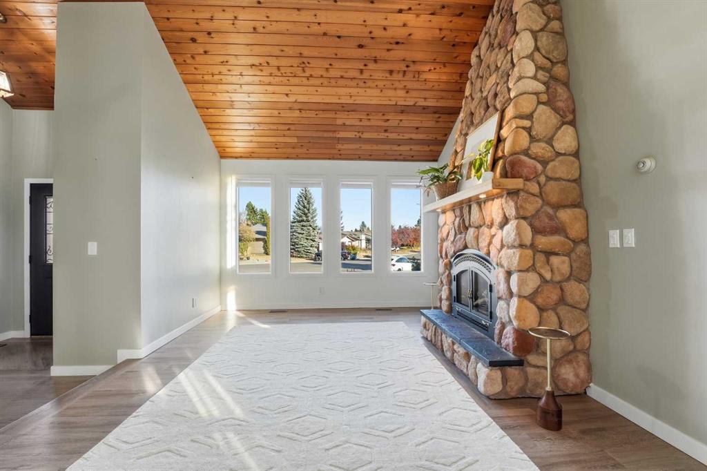 Picture for 30 Comfort Close 