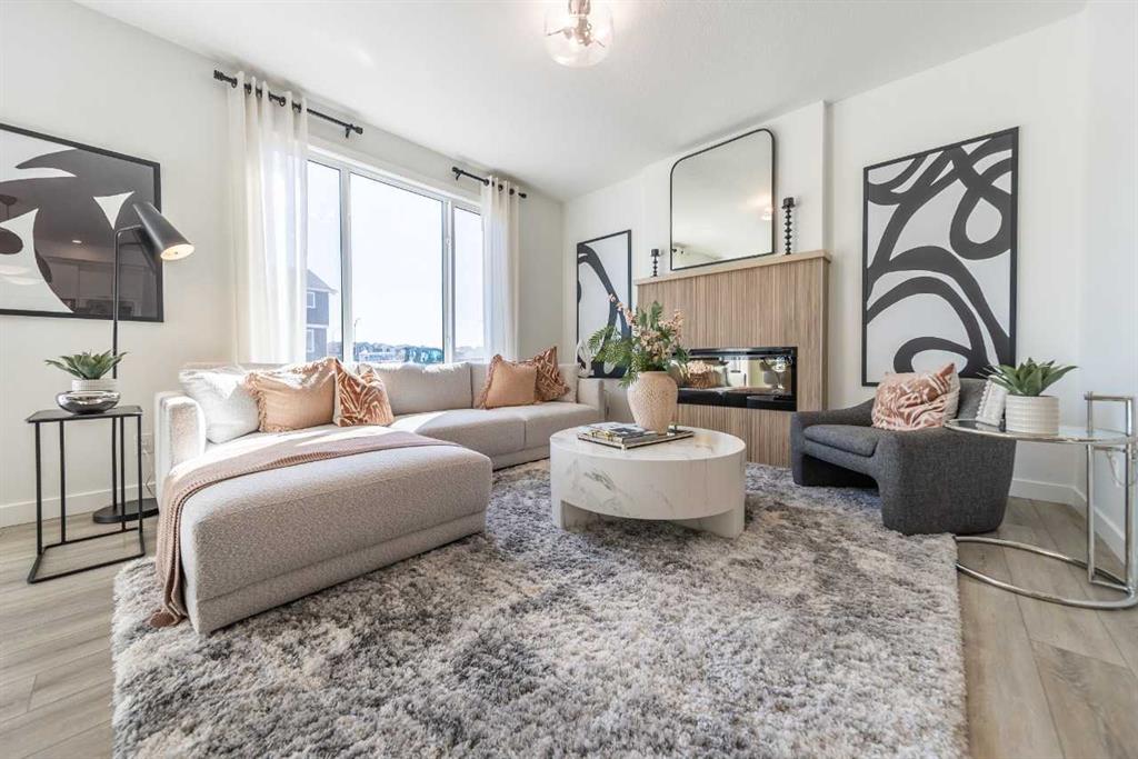 Picture for 575 Buffaloberry Manor SE